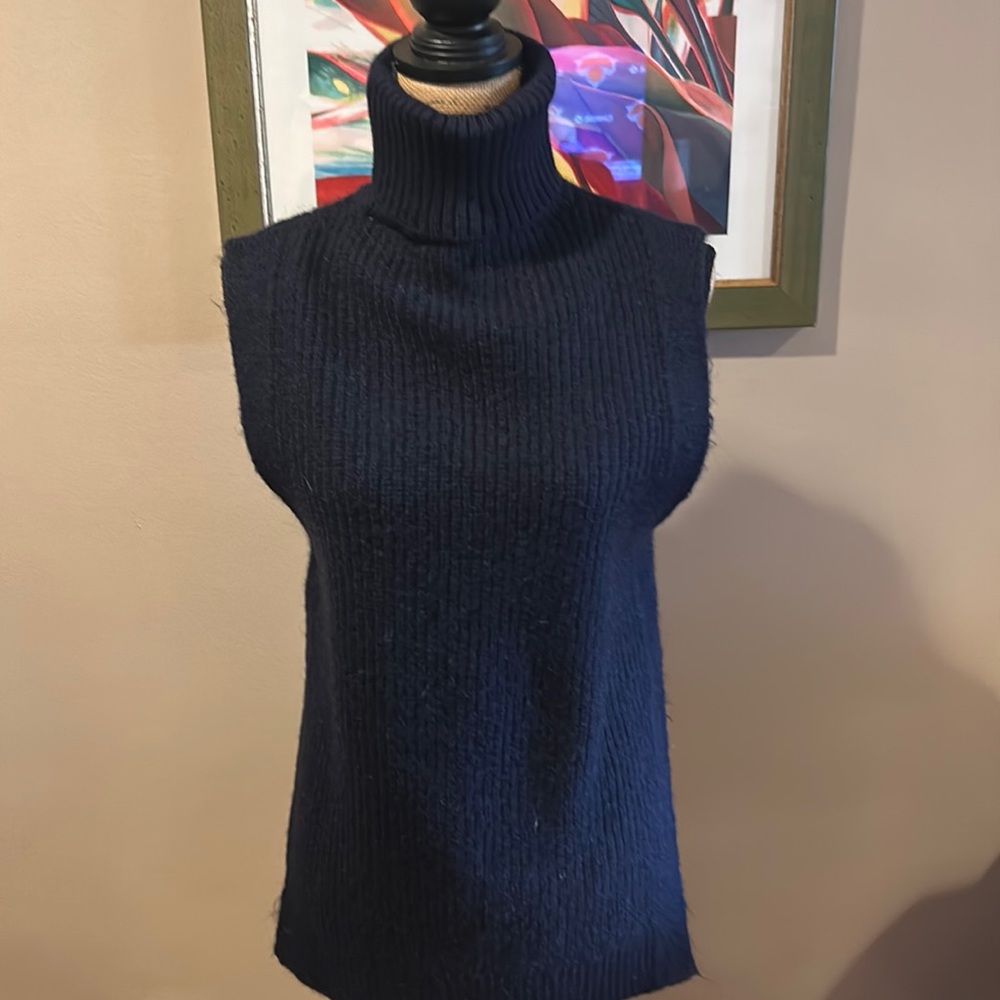 NWT MNG Wool Blend Sleeveless Turtleneck Sz Small